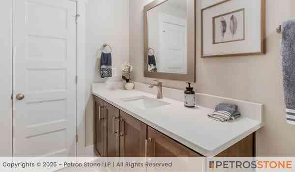 Iced White Quartz Stone Slab 5 Frost White Quartz Vanity Top